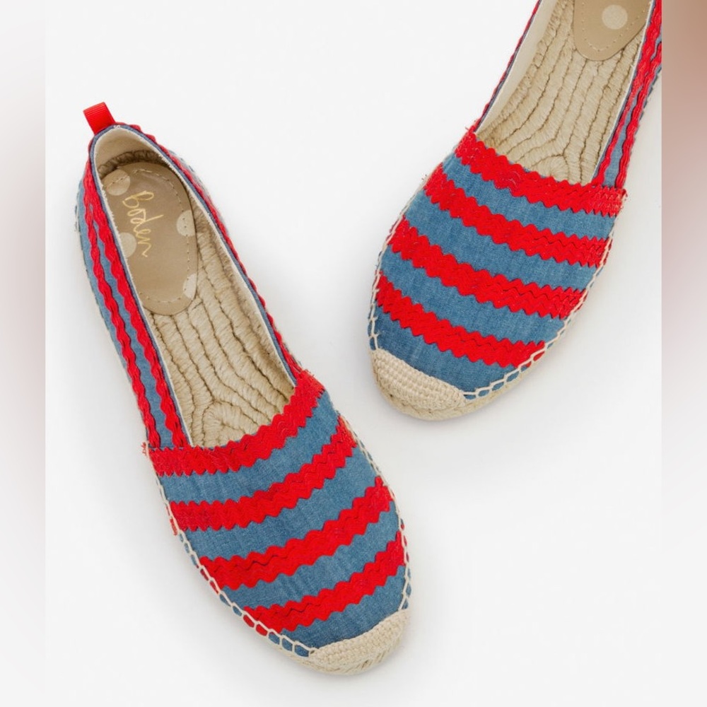 BODEN Violette Espadrilles in Chambray and Red Pop Ric Rac, sz 36 EU